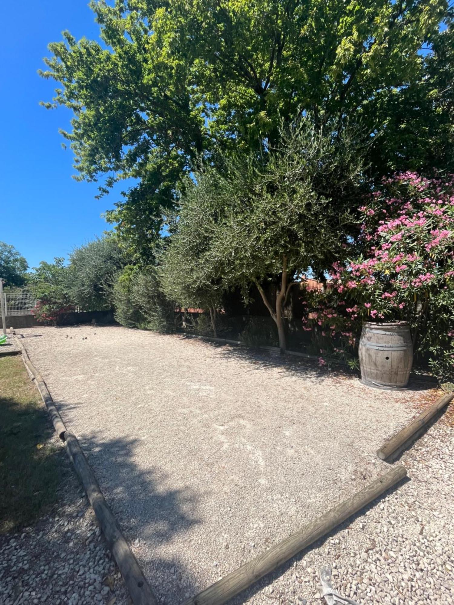 Studio Menthe-Clim-Terrain De Petanque-Piscine Collective Сен-Поль-Труа-Шато Экстерьер фото