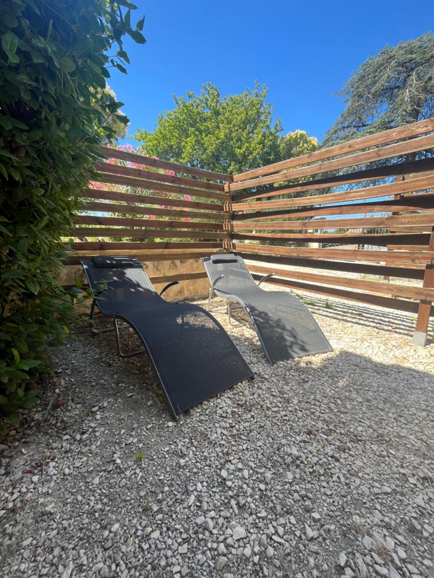 Studio Menthe-Clim-Terrain De Petanque-Piscine Collective Сен-Поль-Труа-Шато Экстерьер фото